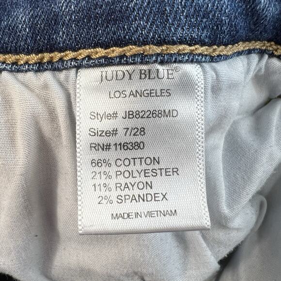 Judy Blue 7 / 28 Skinny Fit Capri Jeans Althea Mid Rise Distressed Stretch Denim - Picture 10 of 16